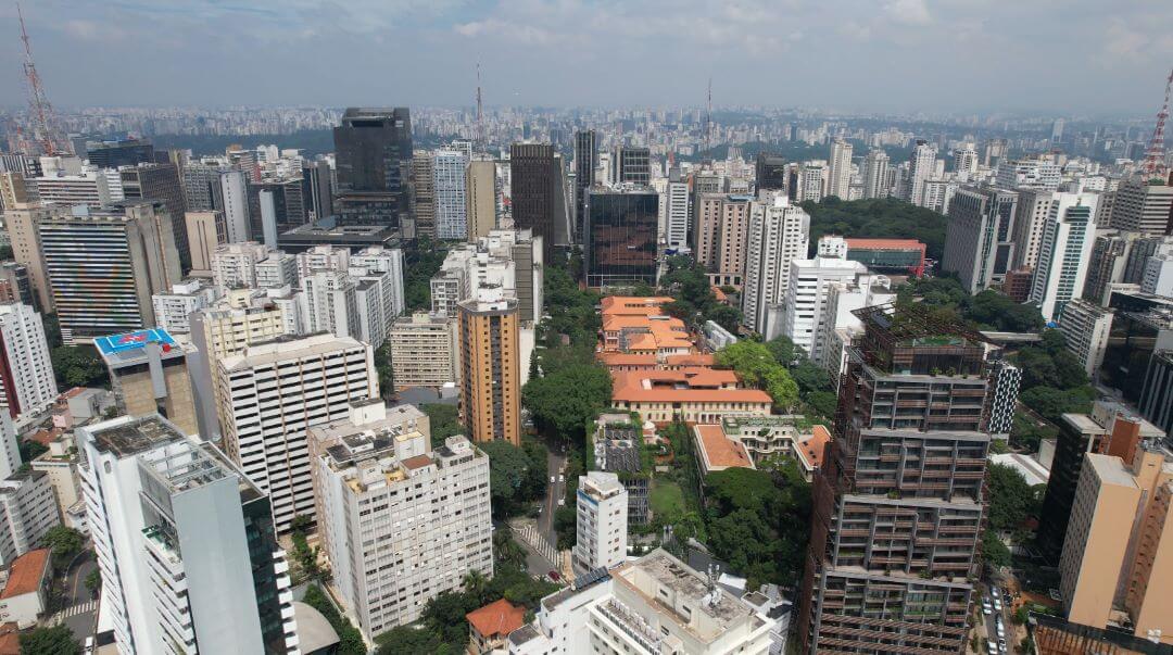 Rua-pamplona vista aérea prédios setin